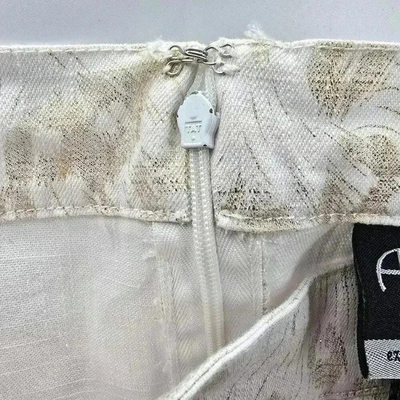 Catherine's Added Dimensions Gold Midi Flare Zipper Bottom Skirt Plus 1X 18/20 - Picture 6 of 7